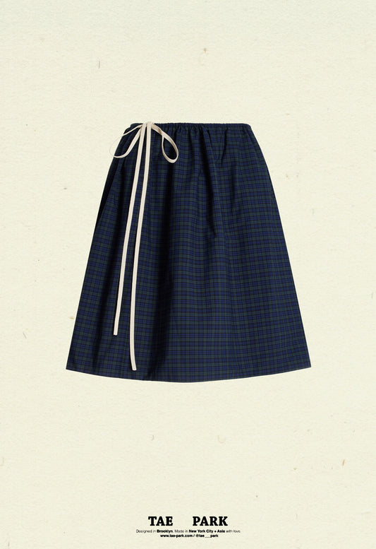 Reversible Volume Skirt