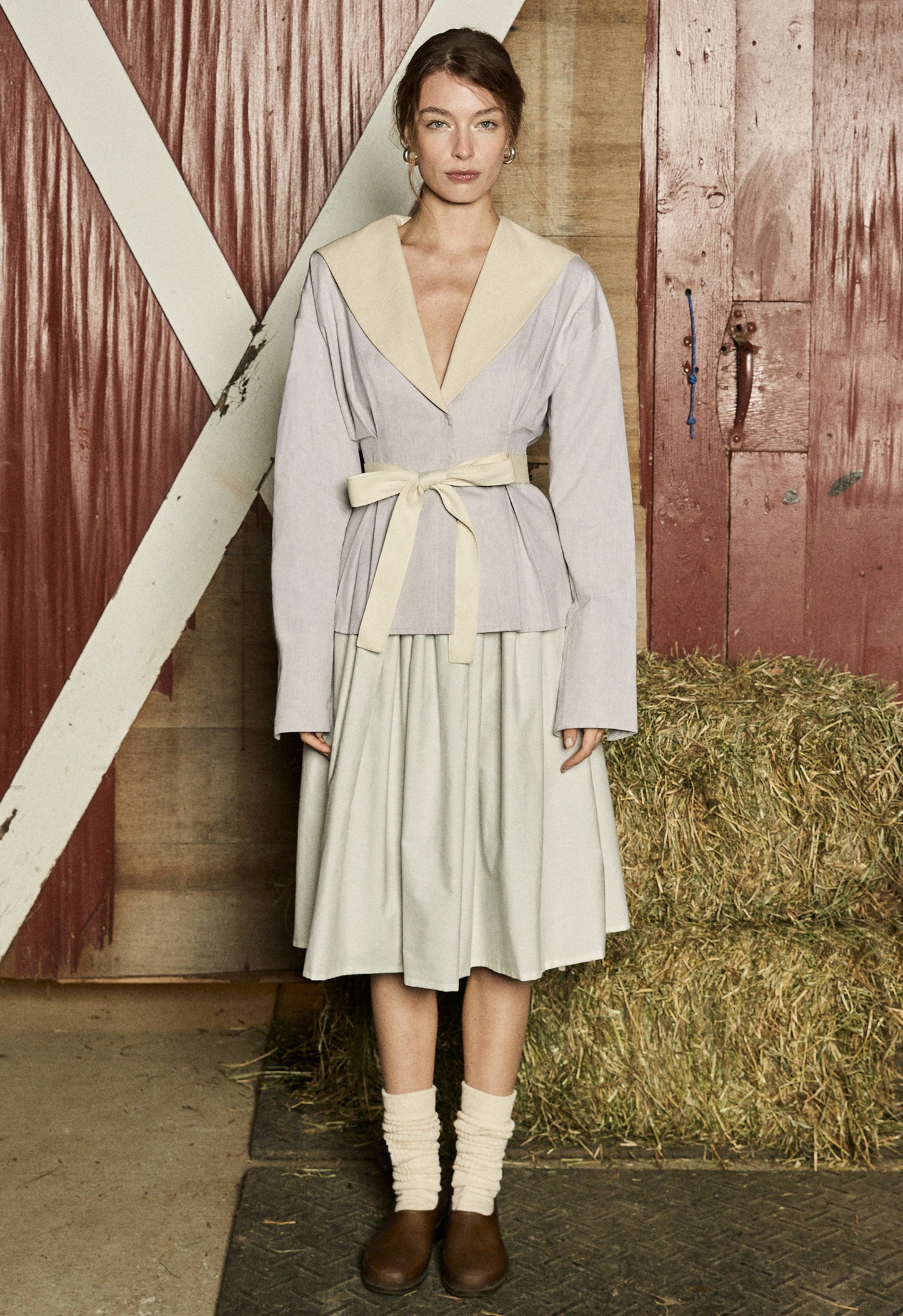 Sailor Bow Top Oyster
