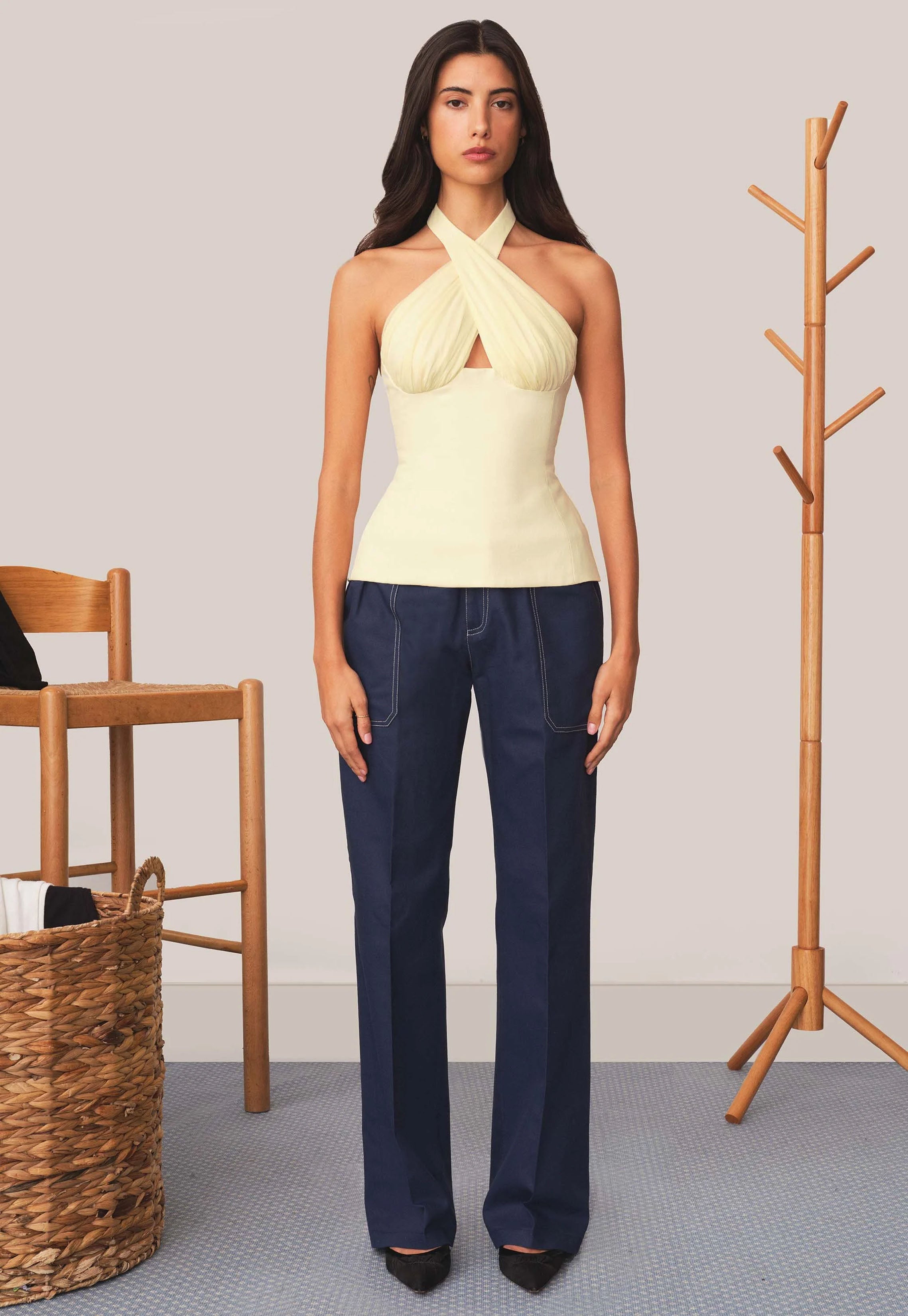 Sculpted Halter Top Ivory – Tae Park